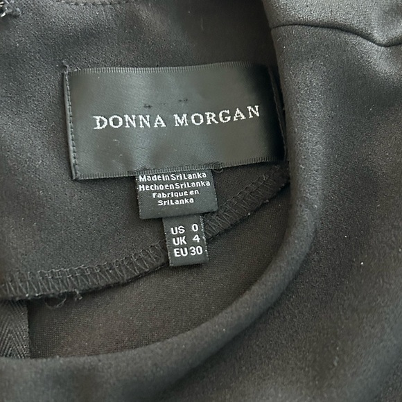 Elbow-sleeve black crepe jumpsuit by Donna Morgan - Picture 5 of 9